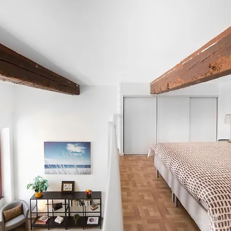 Apartment Studio Republique By Interhome